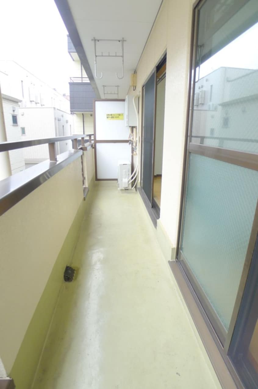 ベランダ・バルコニー アシザワマンション