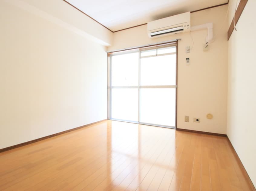 居室 サンハイム新富