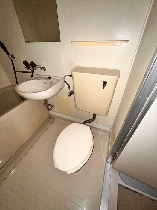 トイレ 第一ハヤブサマンション