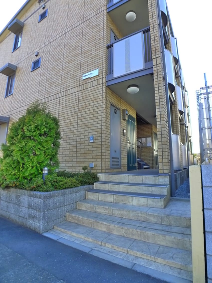 エントランス部分 ベルレージュ