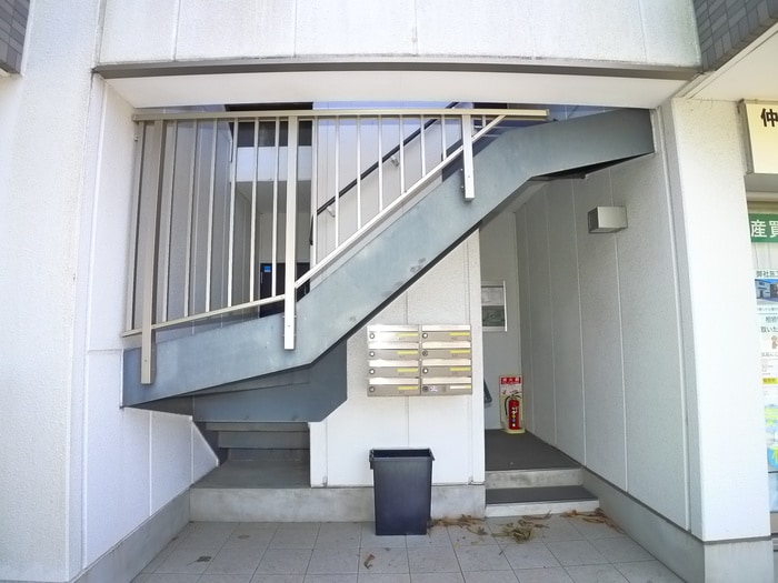 エントランス部分 センタービレッジ八柱