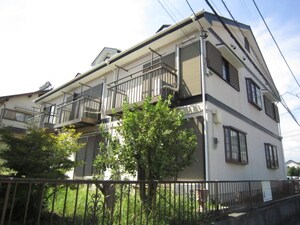 井上テラスハウス