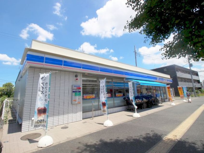 ローソンスリーエフ府中小柳町店(コンビニ)まで160m ハイムむさしの