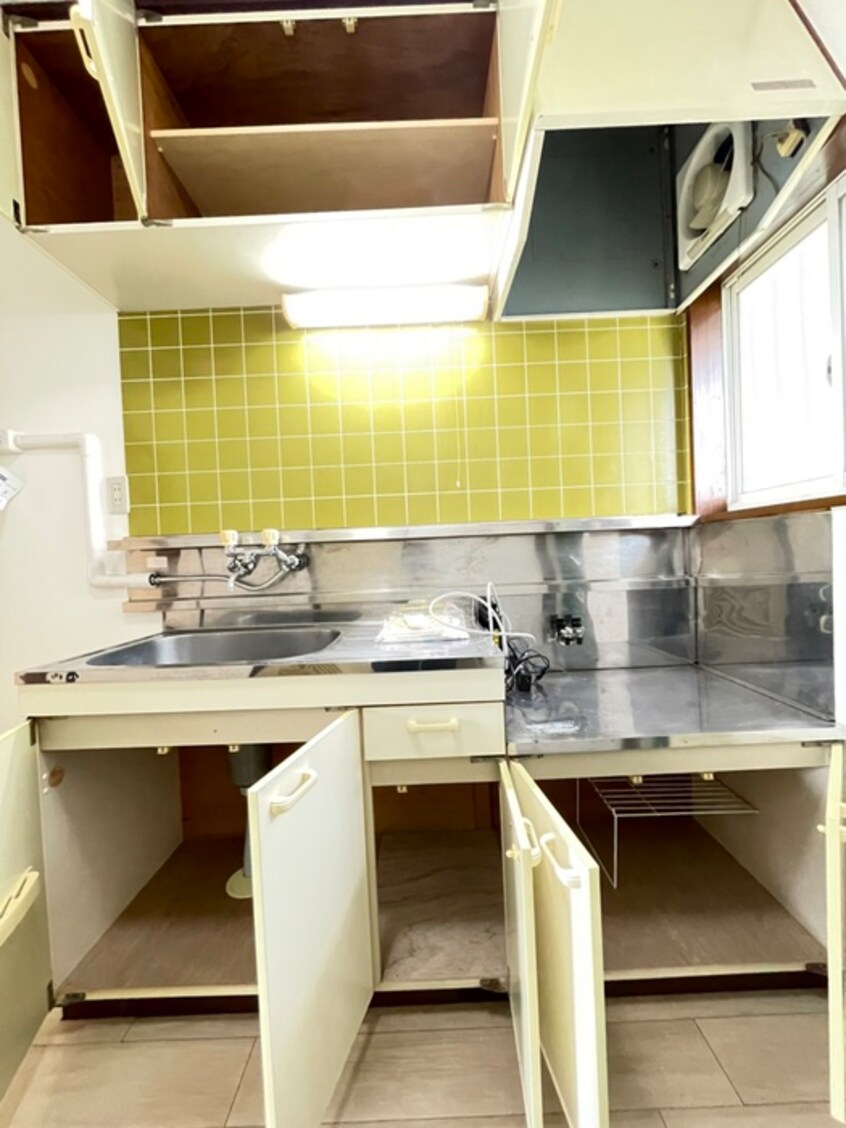 キッチン ハイツコラ－ド