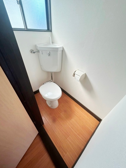 トイレ 水垣荘