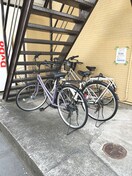駐輪場 イーストワン