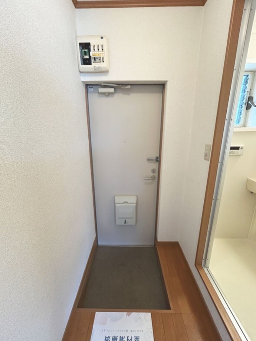 玄関 イーストワン