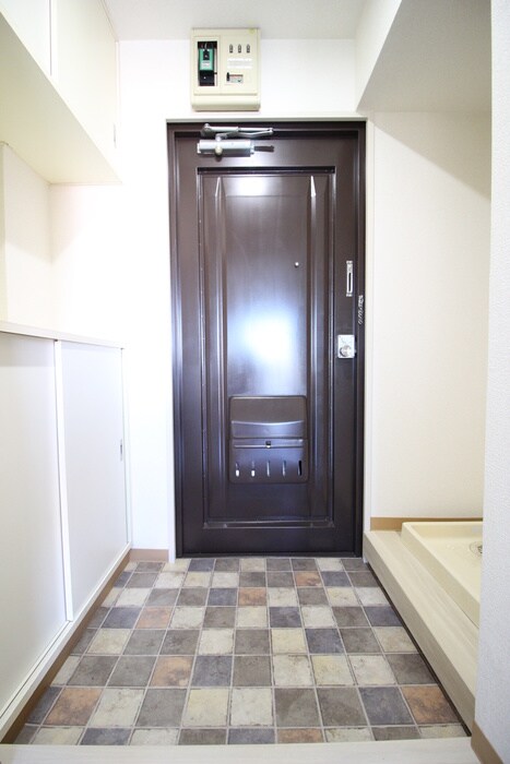 玄関 ＥＳＴＡＴＥ　Ｙ