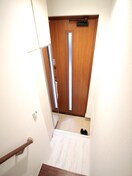 玄関 リーガ　デ　ソラーナ