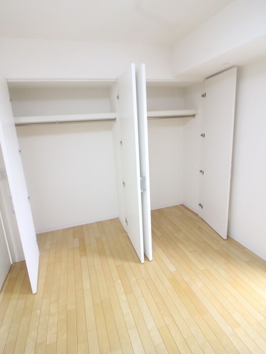 収納 コンフォリア中野