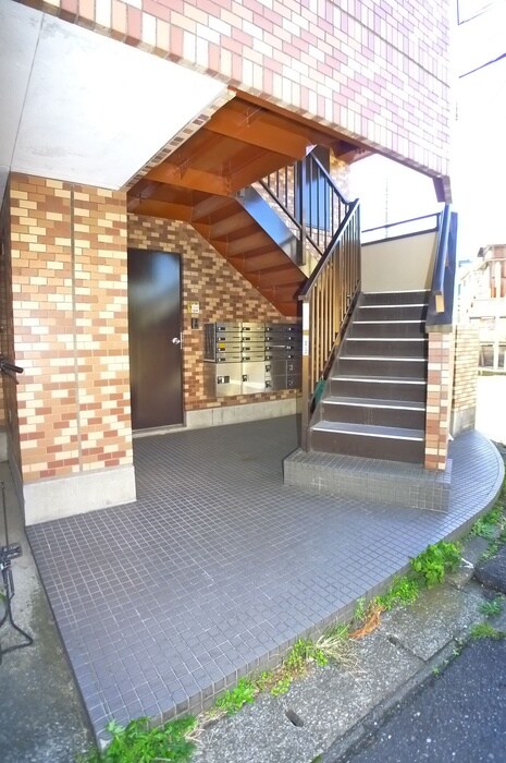 エントランス部分 エム・センチュリ―