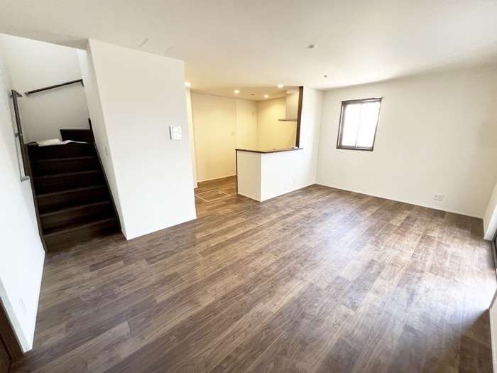 居室 南区広ヶ谷戸戸建Ｅ