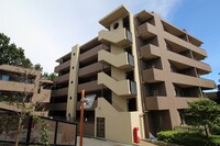 ﾚｸｾﾙﾋﾙｽﾞ中落合見晴坂(402)