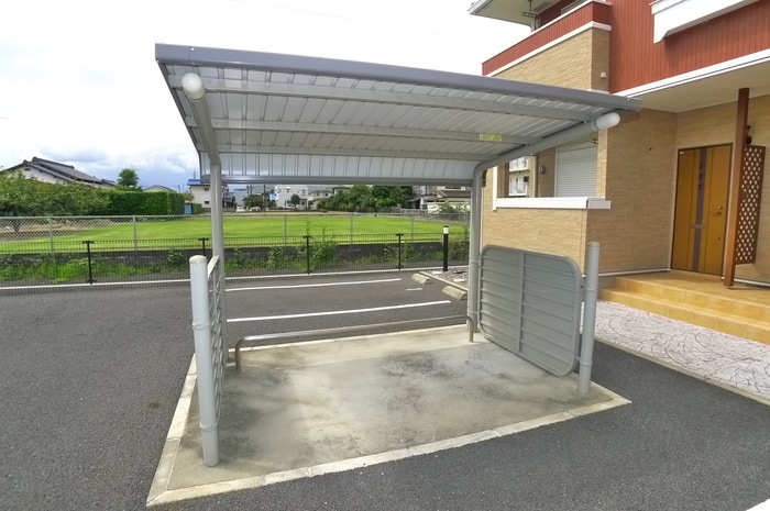 駐輪場 サンシャイン　スリー