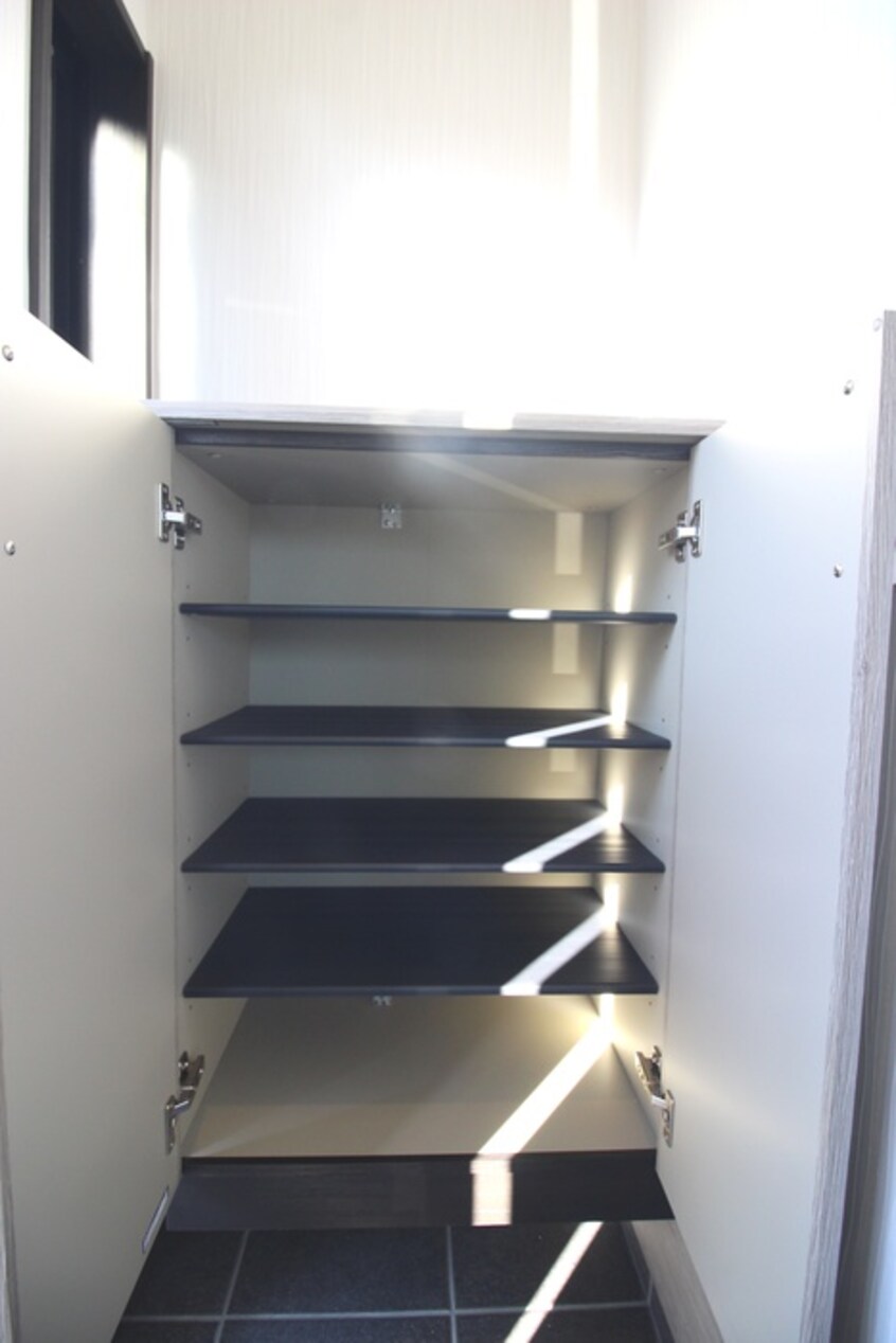 靴箱 ヴァン・ヴェール南原