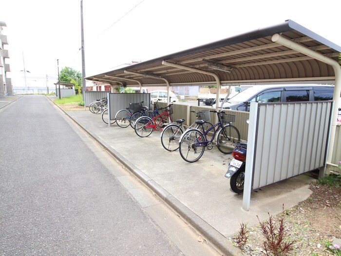 駐輪場 ビレッジハウス下島1号棟