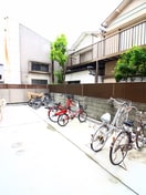 駐輪場 レセンテ三和