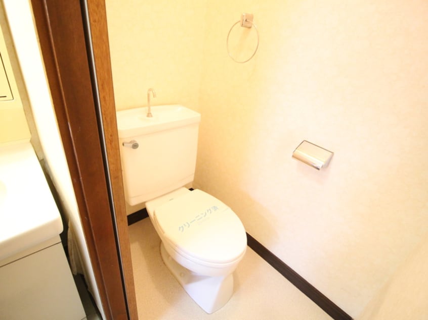 トイレ アビタシオンＫ