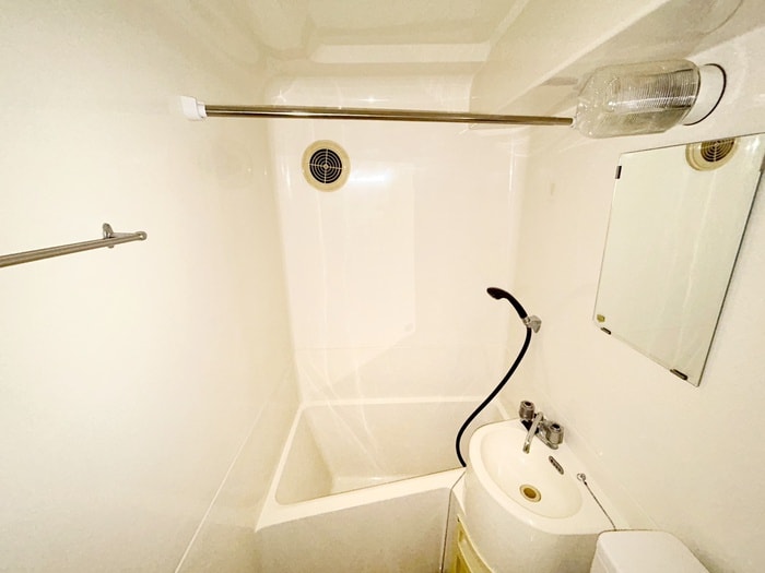 バス／シャワールーム等 カスティル　松葉