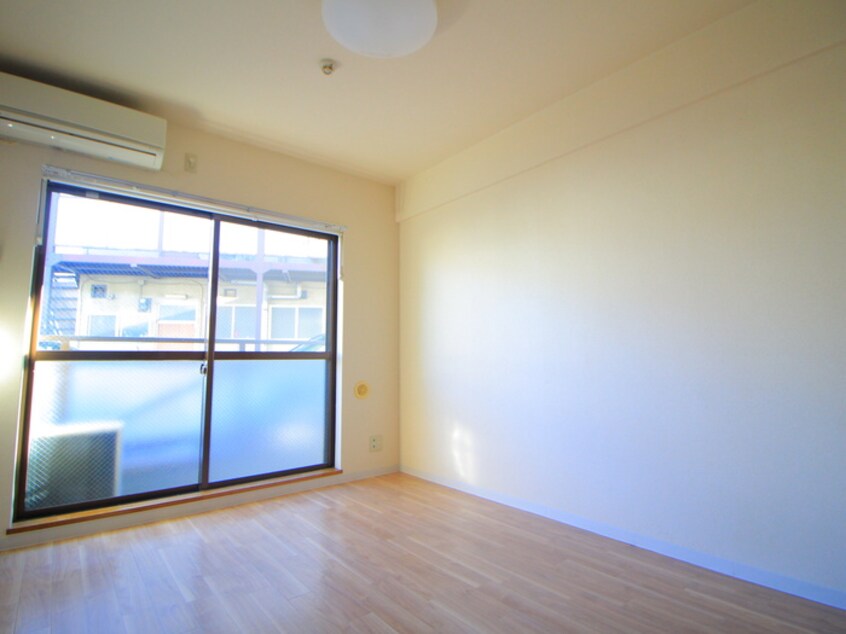 居室 アルカサール西台