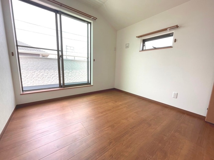 居室 立川市砂川町１丁目貸家　１号棟