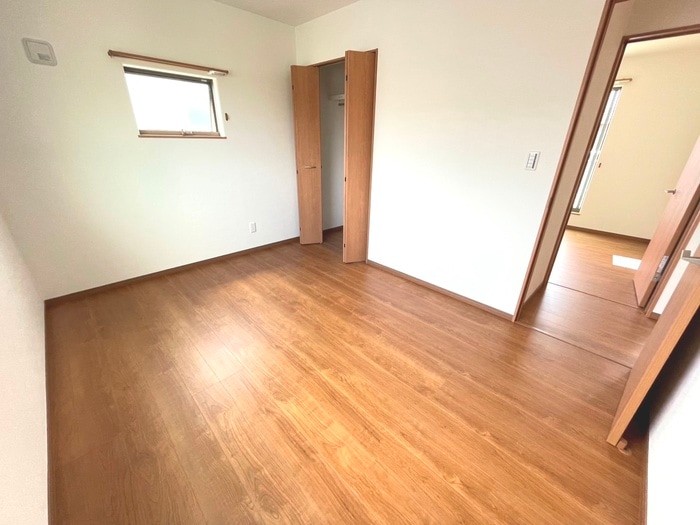 居室 立川市砂川町１丁目貸家　１号棟