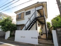 スミレハイツB棟