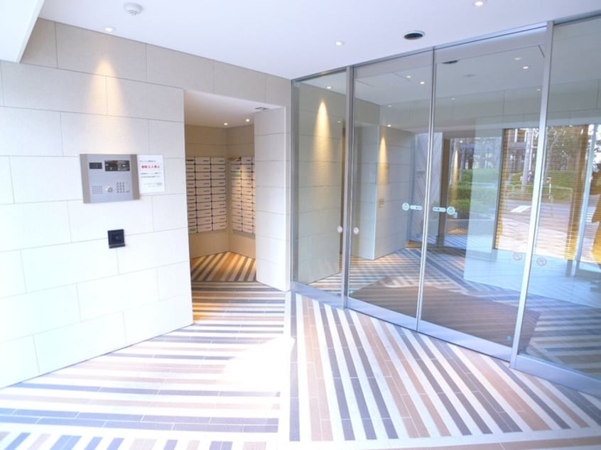 エントランス部分 ｻﾞ･ﾌﾟﾚﾐｱﾑｷｭｰﾌﾞG潮見（314)