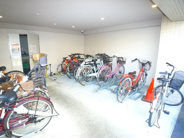 駐輪場 ｻﾞ･ﾌﾟﾚﾐｱﾑｷｭｰﾌﾞG潮見（314)