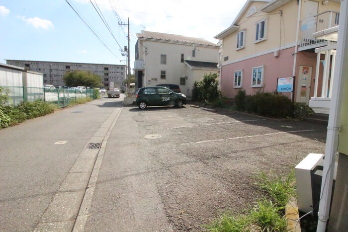 駐車場 マロンハイムＣ棟