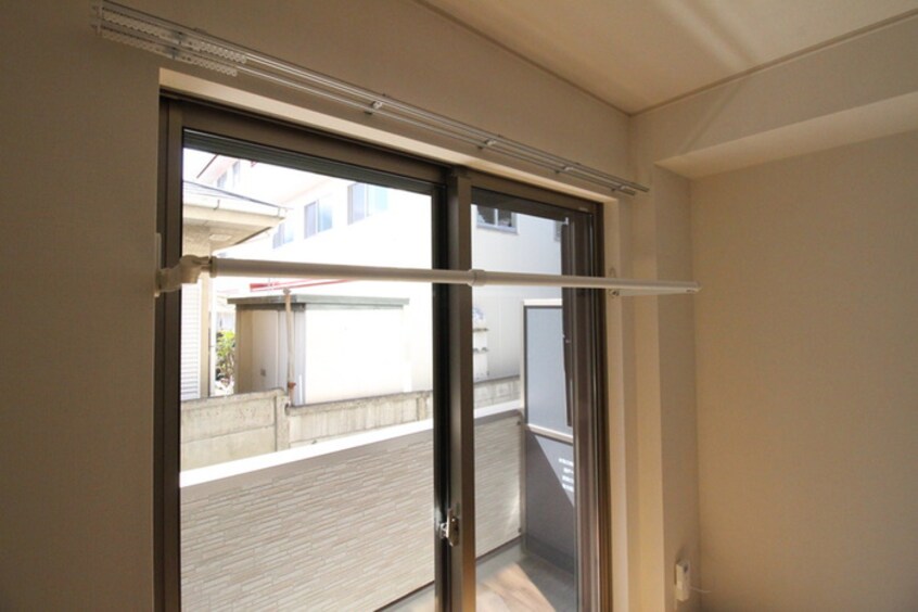 室内からの展望 Ｌa　Ｍａｄｒｅ　幸福館