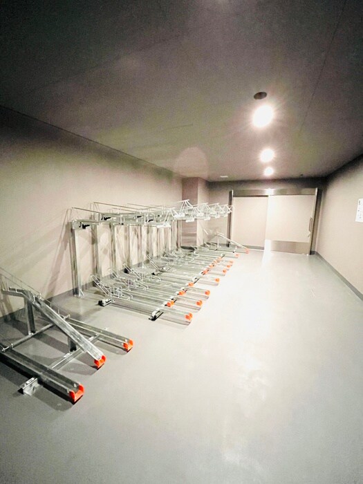 駐輪場 クレストコート本所吾妻橋North