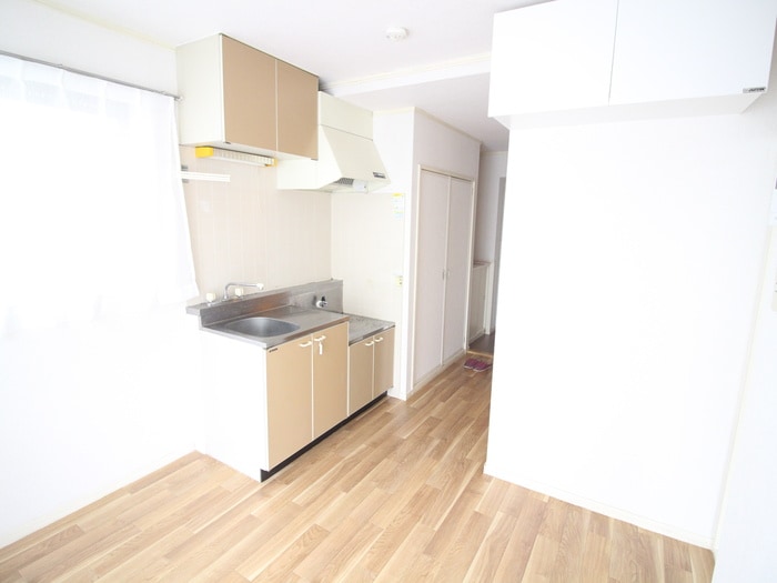 居室 ドミール中央