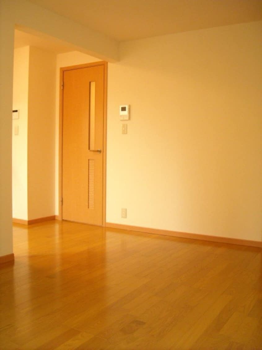 居室 ネスト鳥羽