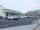 ファミリーマート溝口六丁目店(コンビニ)まで519m ﾊｰﾐｯﾄｸﾗﾌﾞﾊｳｽﾄｩｷﾞｬｻﾞｰ二子新地