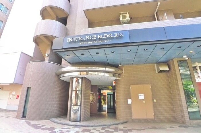 エントランス部分 INSURANCE BLDG.XIX（1301）