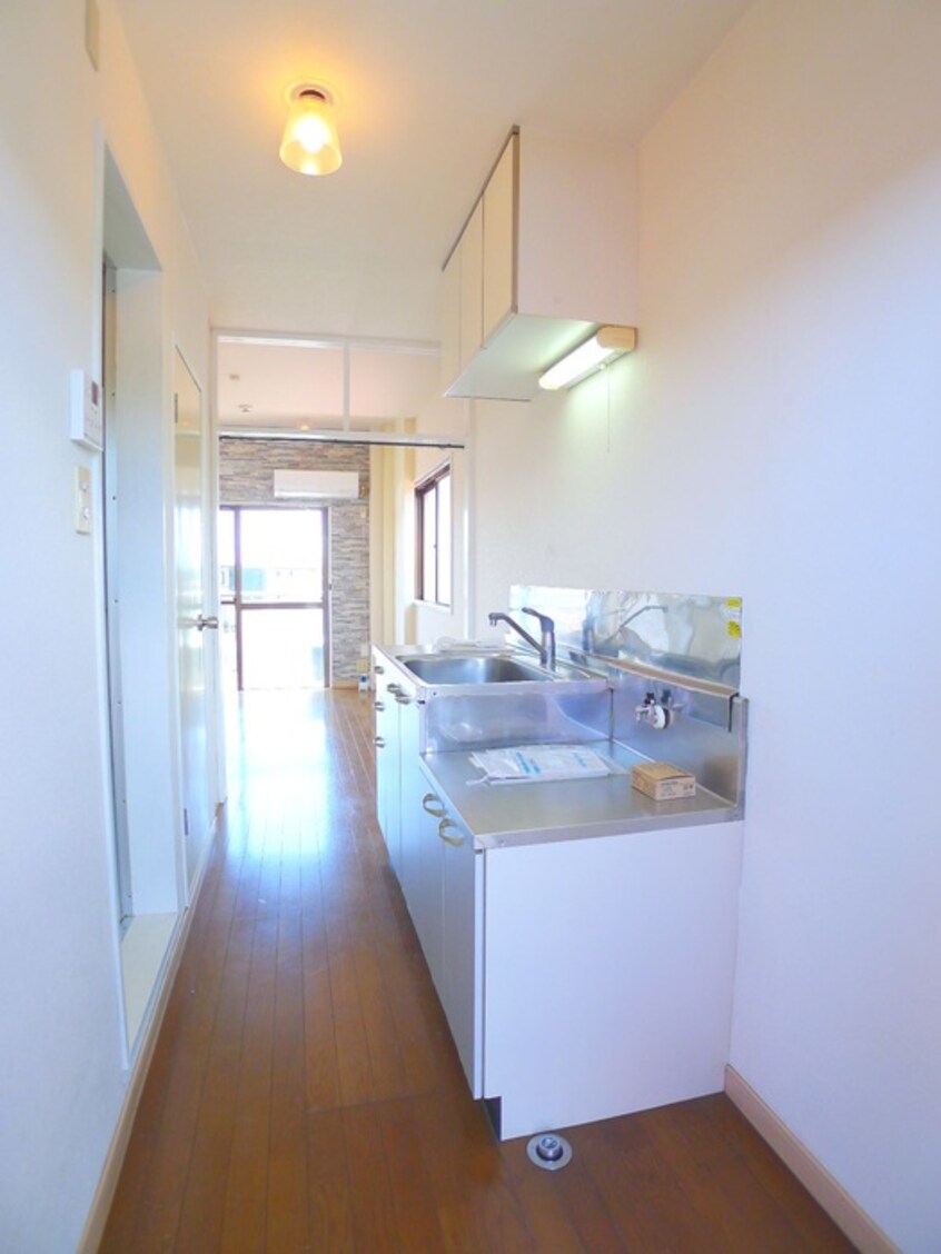 廊下 ヒロ大巌寺