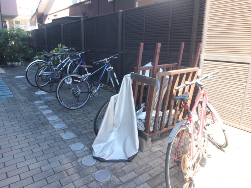 駐輪場 ミュ－湘南台