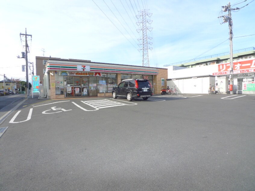 セブンイレブン川越新宿町(コンビニ)まで170m バンブース