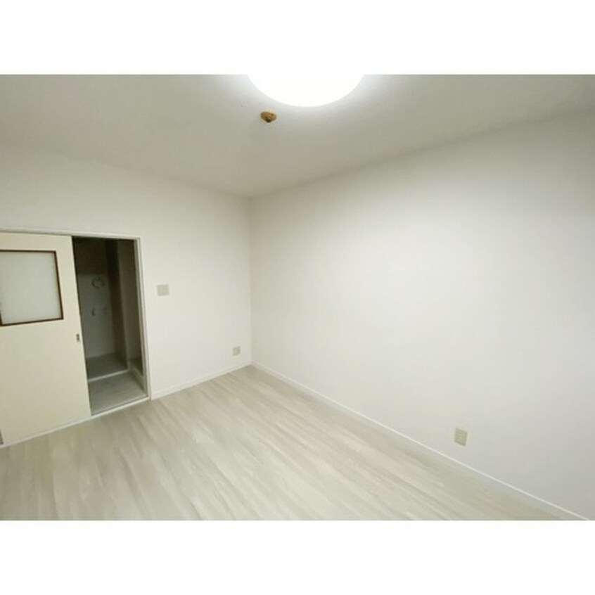 居室 コ－ポ原田