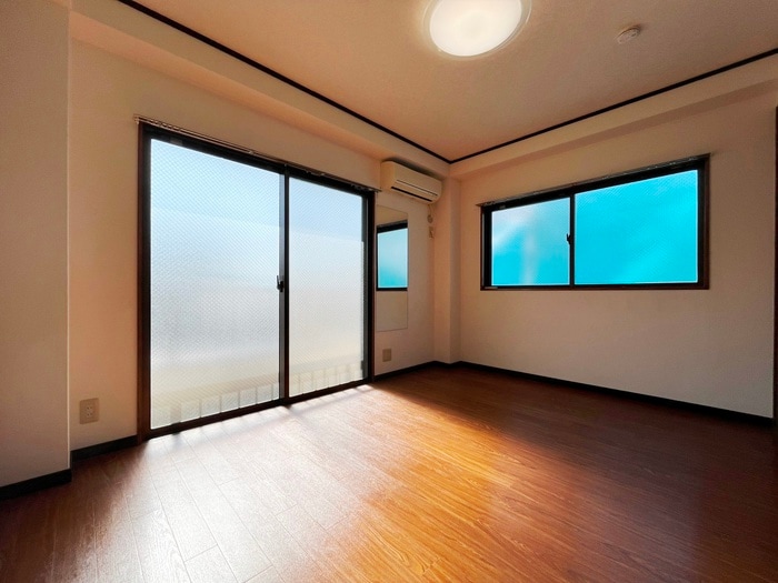 居室 コーポリリィズ