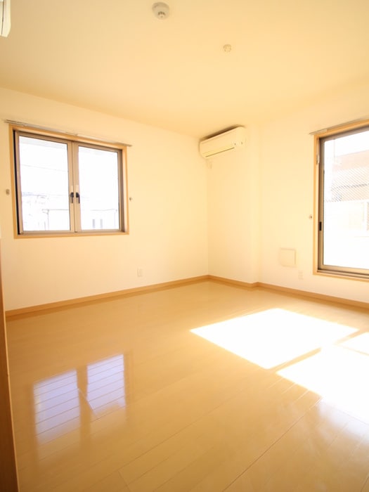 居室 リ－スランド浦和