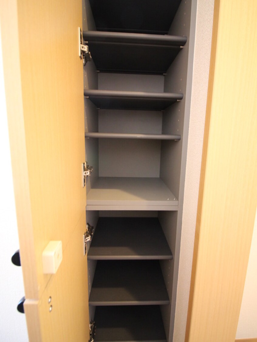 靴箱 リ－スランド浦和