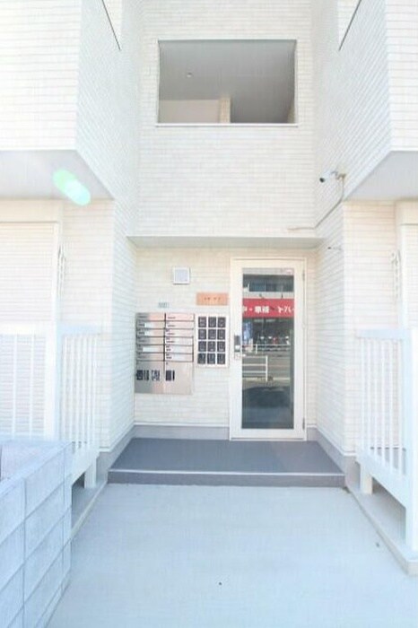 エントランス部分 ＲＥＲＡ