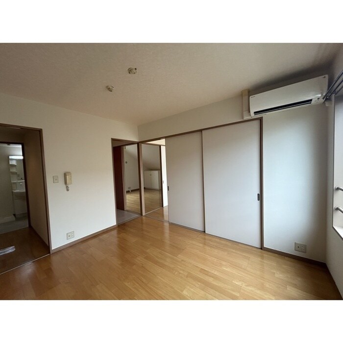 廊下 ピッコロイソーラ