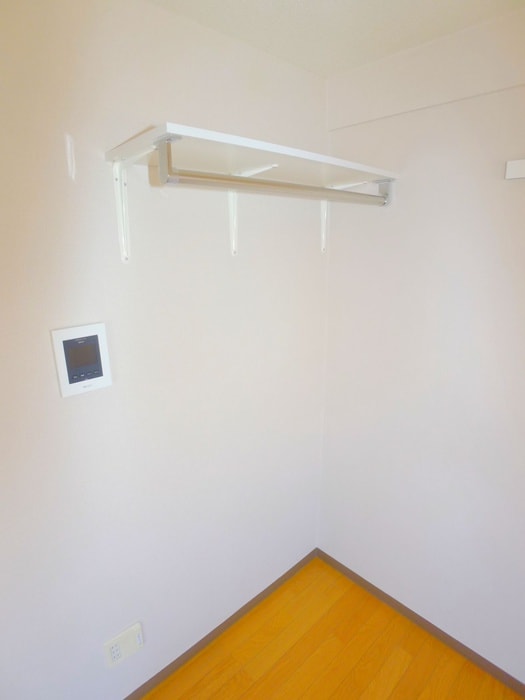 収納 エトス金町