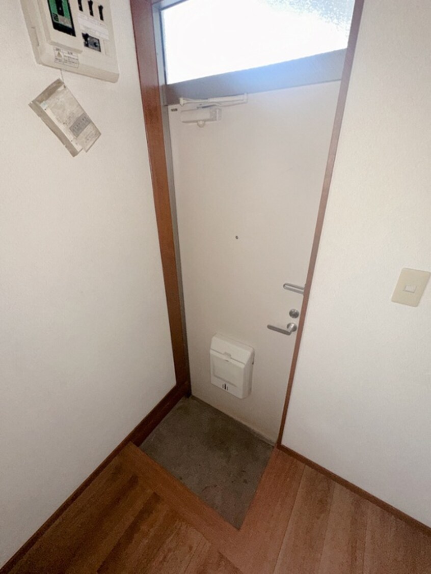 玄関 ＴＭハシモト