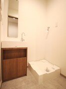 洗濯機置場 仮）新河岸共同住宅