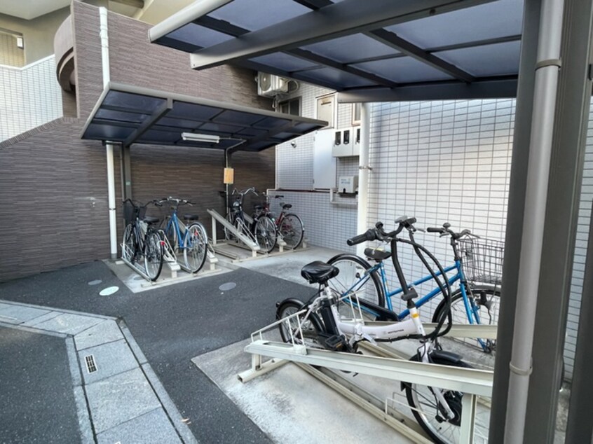駐輪場 プランドール南鳩ヶ谷