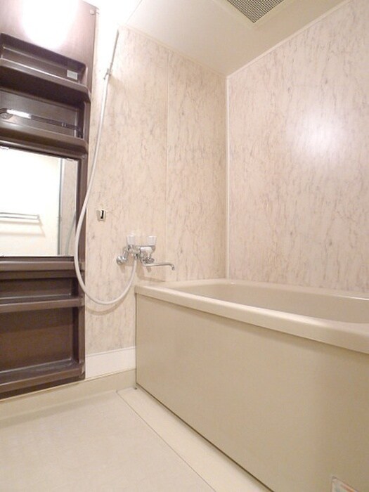 バス／シャワールーム等 市川東レジデンス